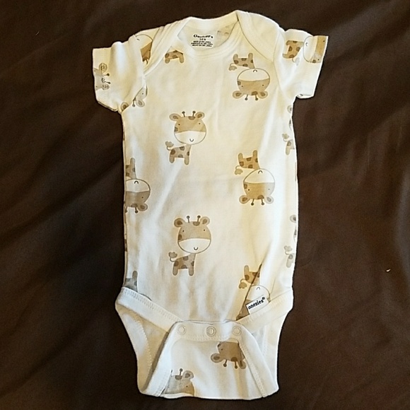 Lot of 8 Gerber Onesies size 3-6 month - Picture 8 of 8